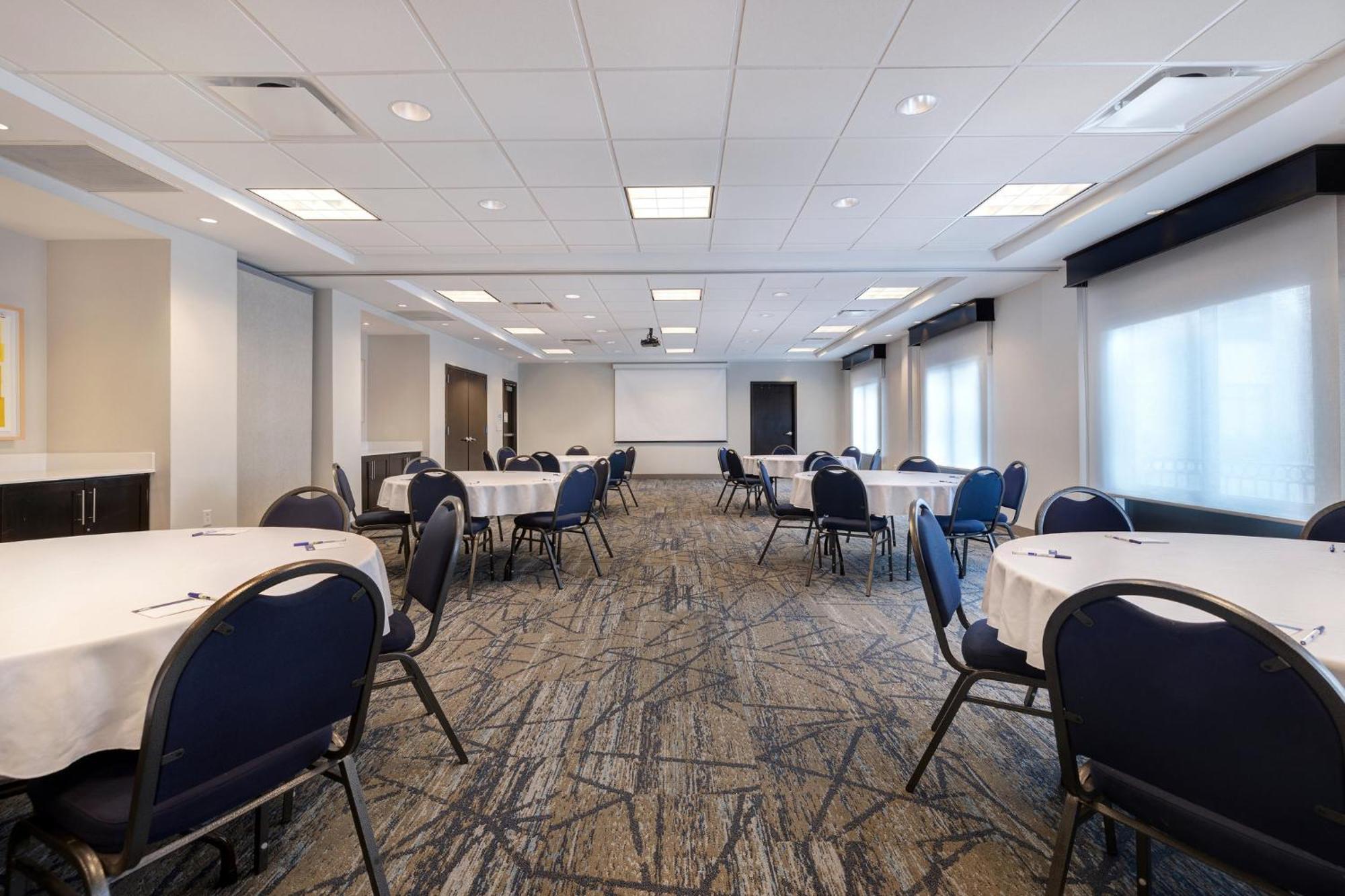 Express & - Kansas Ku Medical Center By Ihg 3*