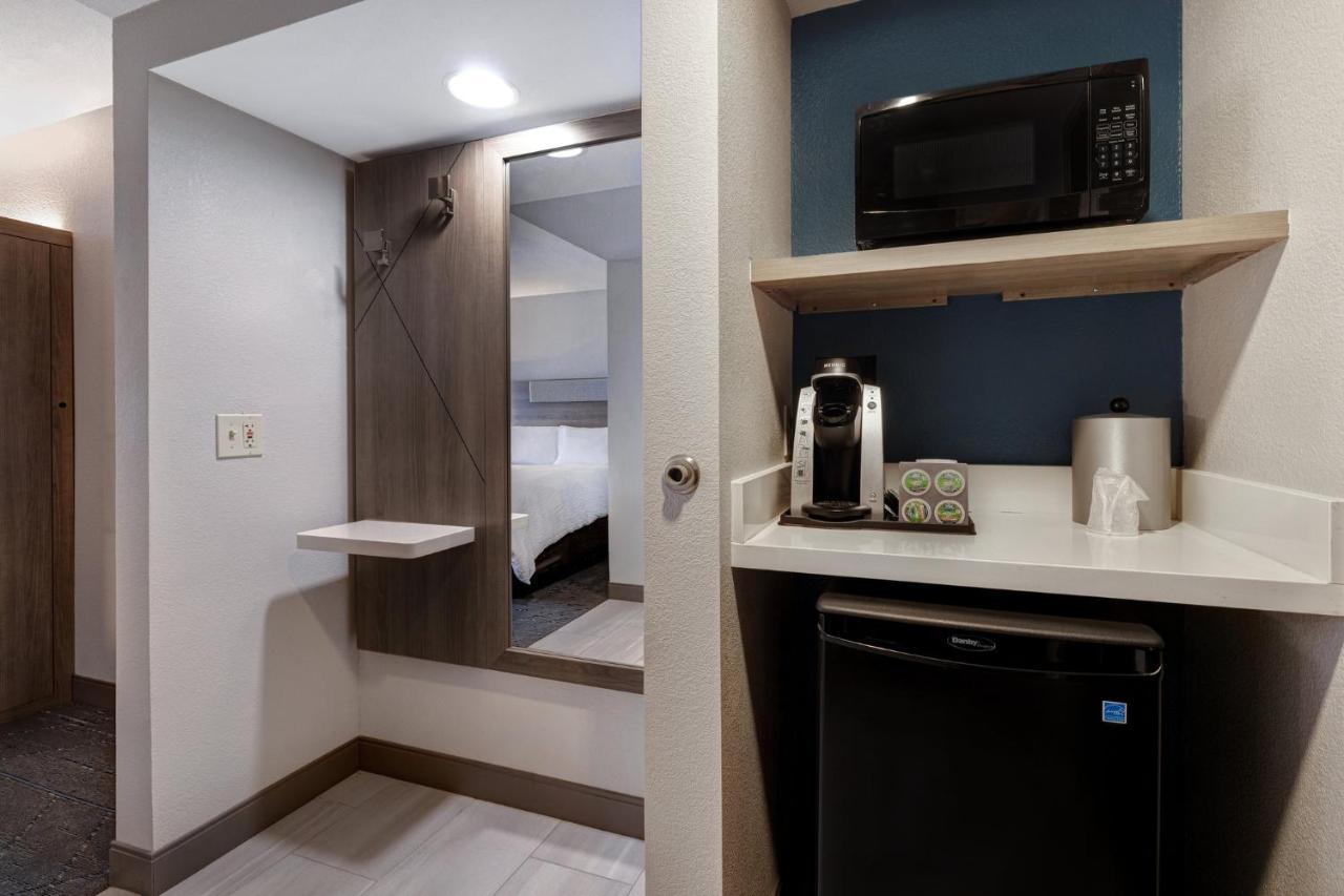 Express & - Kansas Ku Medical Center By Ihg Hotel Kansas City