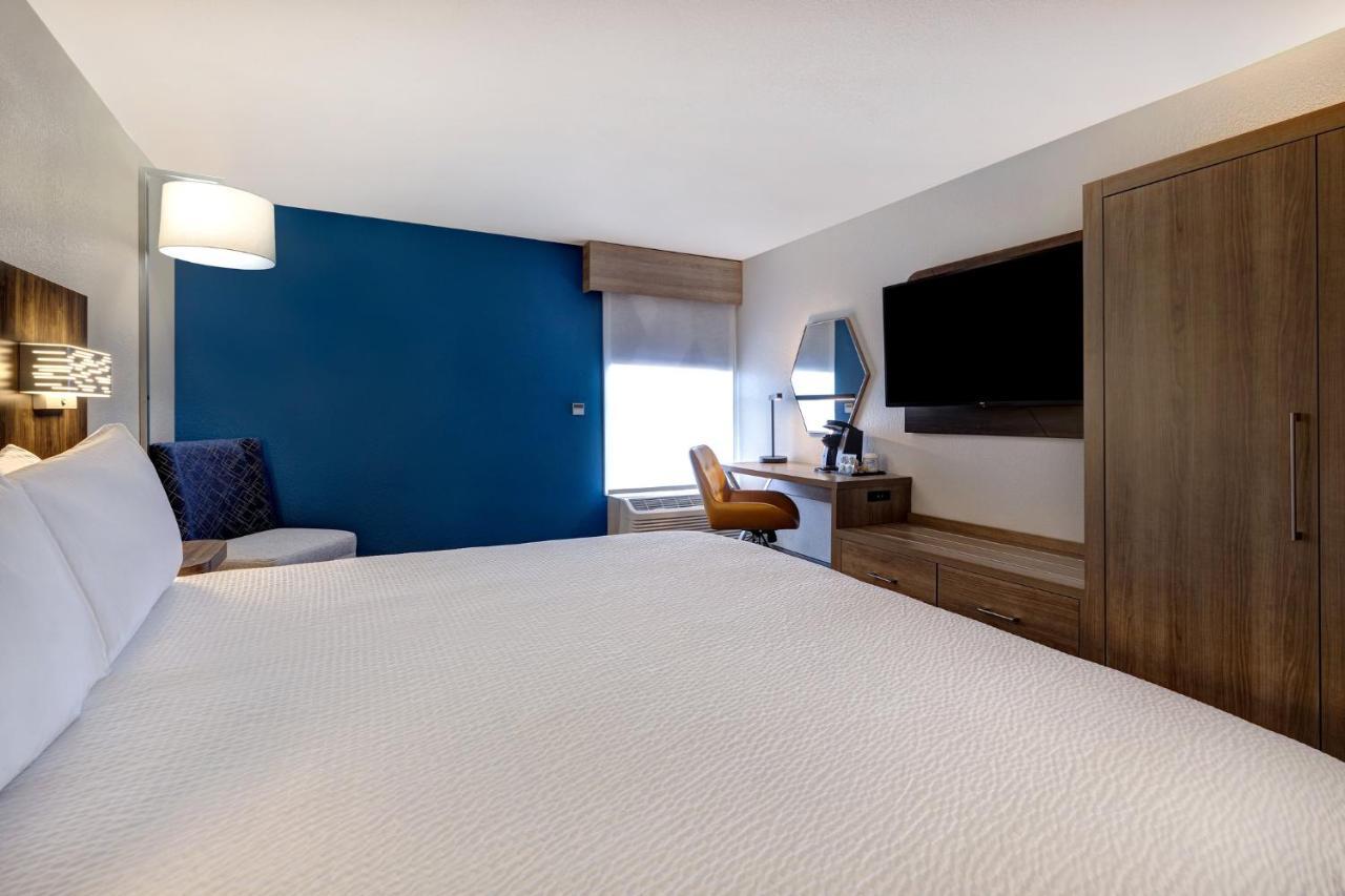 Hotel Express & - Kansas Ku Medical Center By Ihg 3*