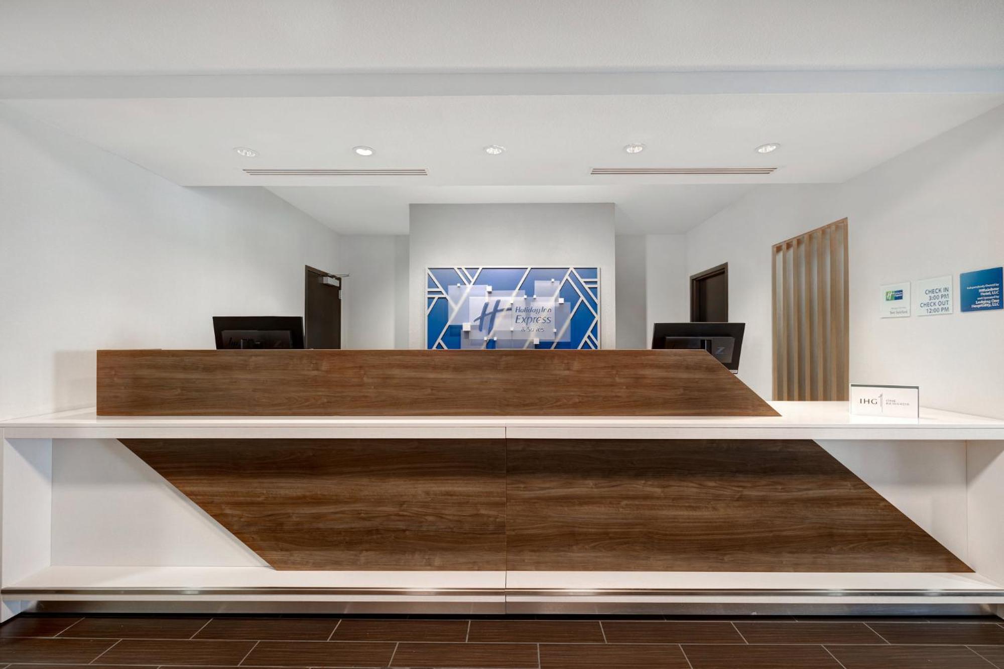 Express & - Kansas Ku Medical Center By Ihg 3*