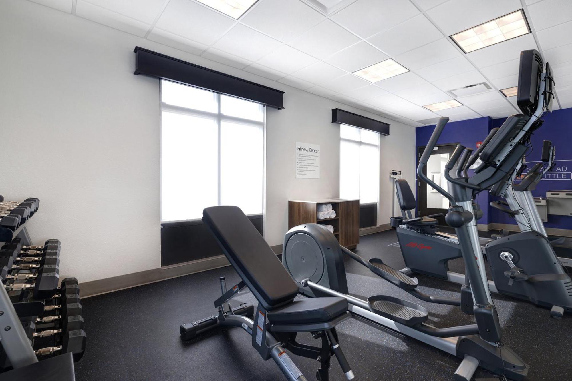 Hotel Express & - Kansas Ku Medical Center By Ihg 3*