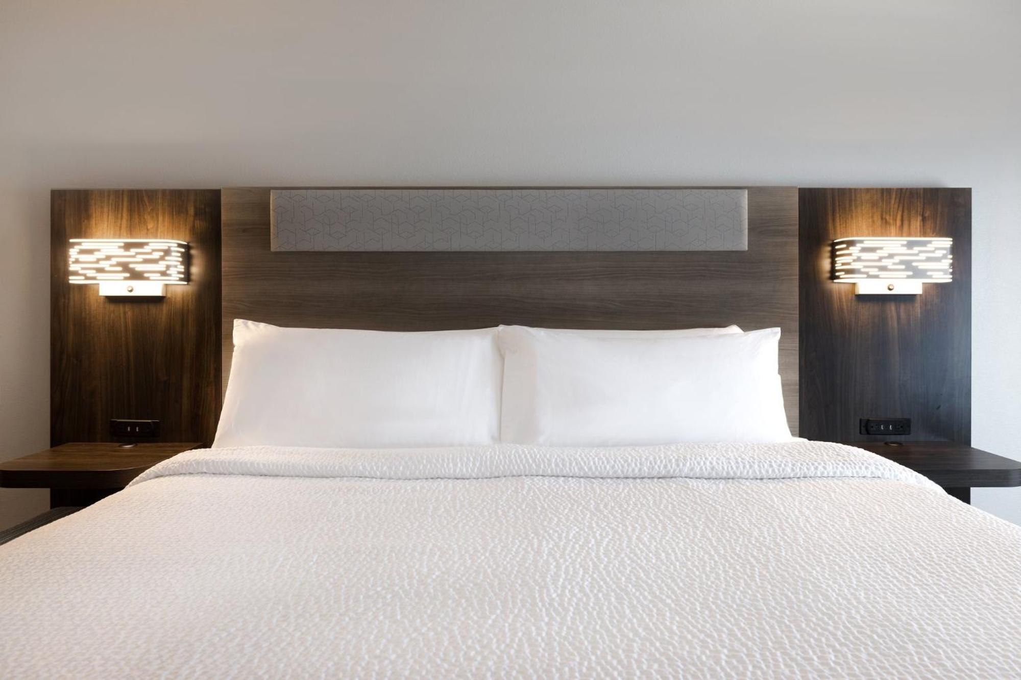 Express & - Kansas Ku Medical Center By Ihg 3* Kansas City
